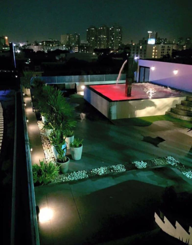 The Xtreme Suites photo 7
