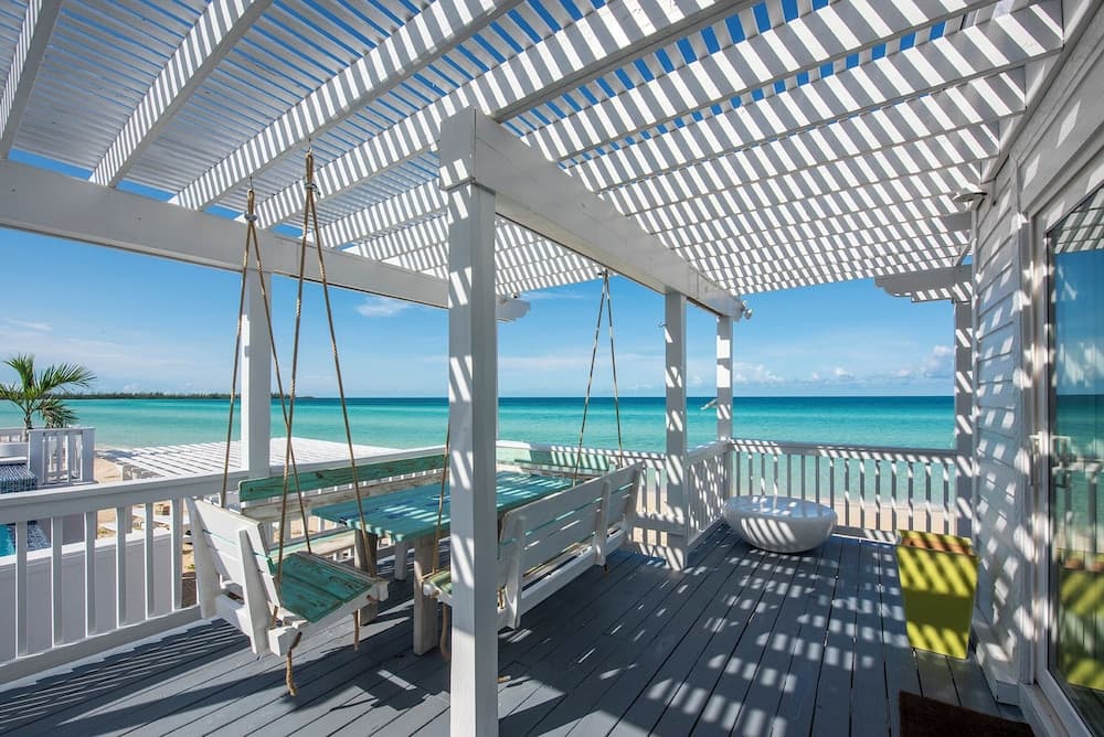 Secluded Luxury: New Beachfront Home With Pool photo 7