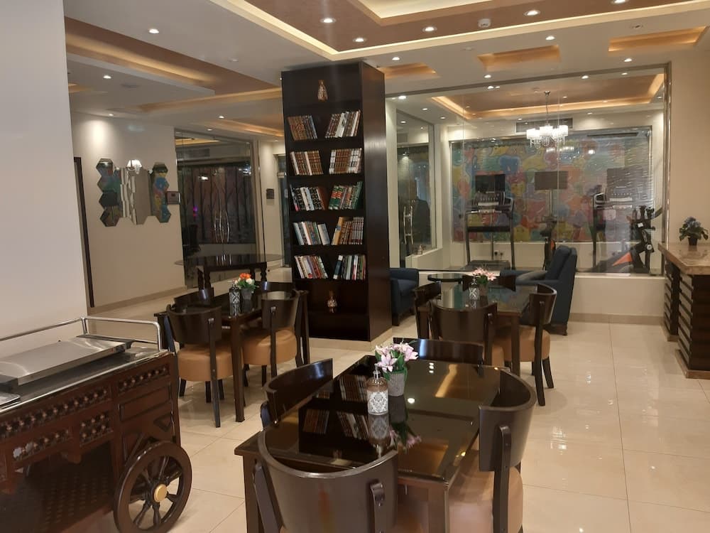 Alsaraya Hotel Suites photo 4