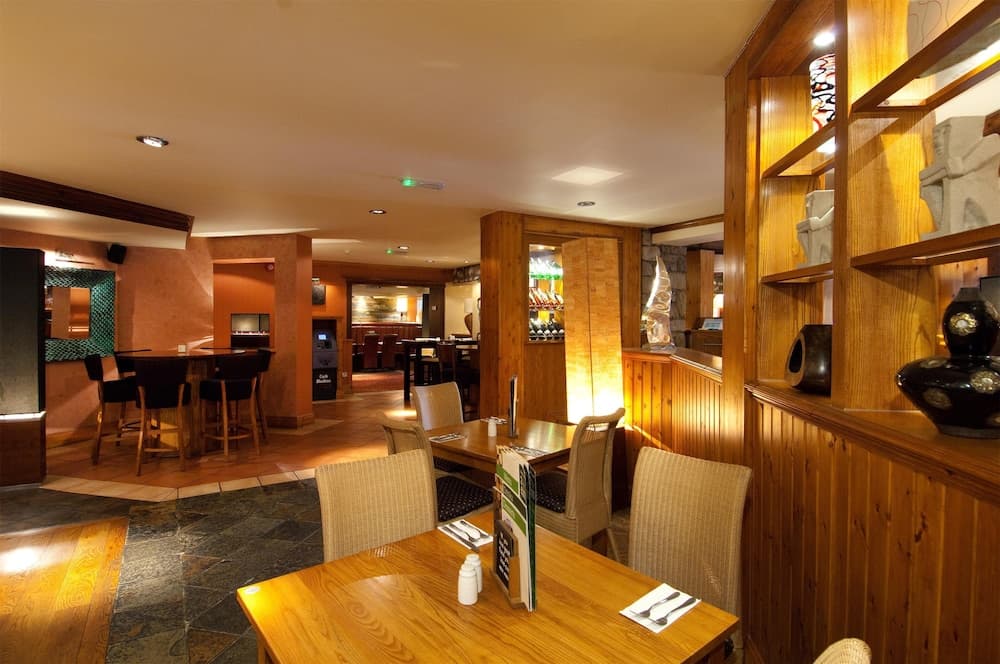 Premier Inn Cwmbran photo 6