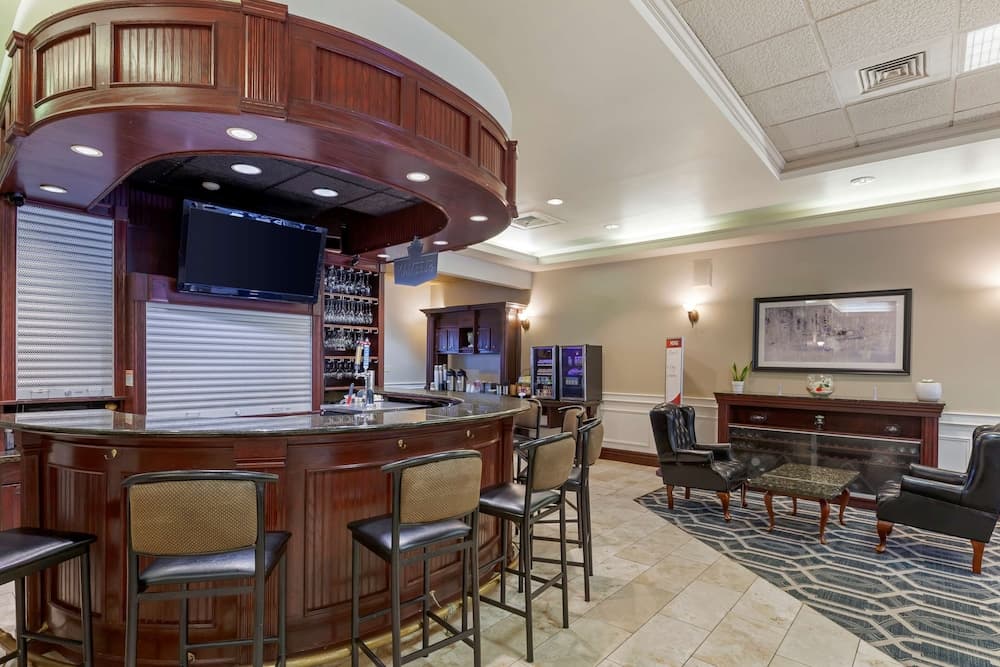 Best Western Plus Orillia Hotel photo 8