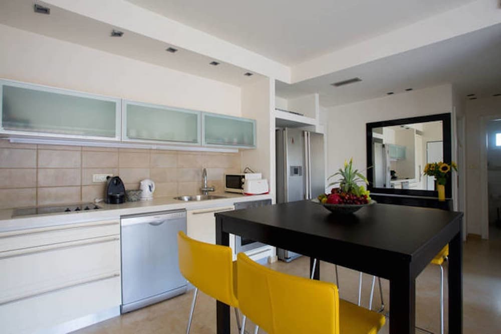 Balcony & Comfort by FeelHome photo 9