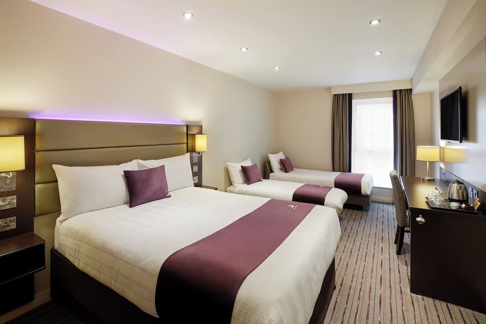 Premier Inn Edinburgh Cc Royal Mile photo 3