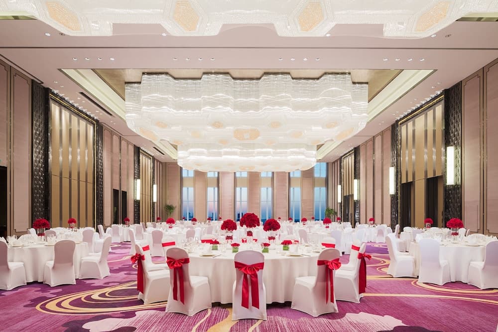 meeting & event spaces