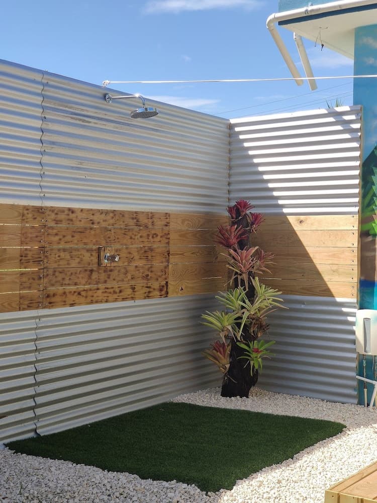 Tropical Breeze Escapes Couples Studio photo 5