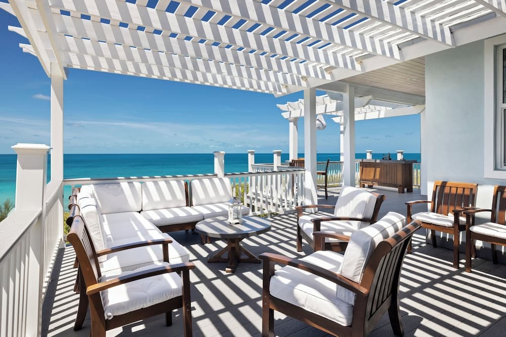 Tropical Paradise: Secluded Villa With Private Beachfront photo 6