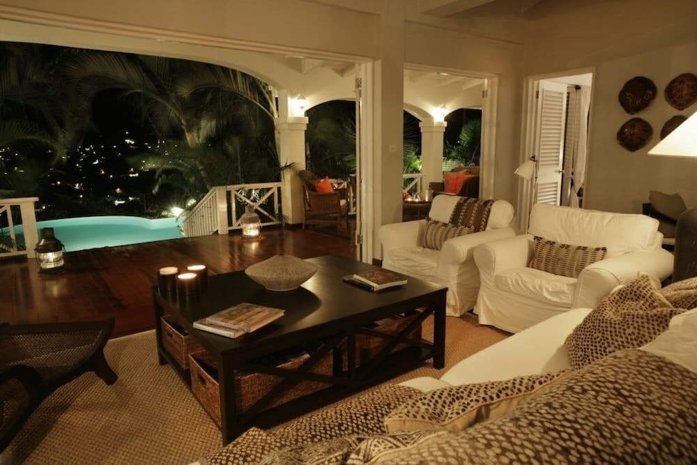 Beautiful Caribbean Style 2-bed Family Villa - Villa Kessi 2 Bedroom Villa by RedAwning photo 5