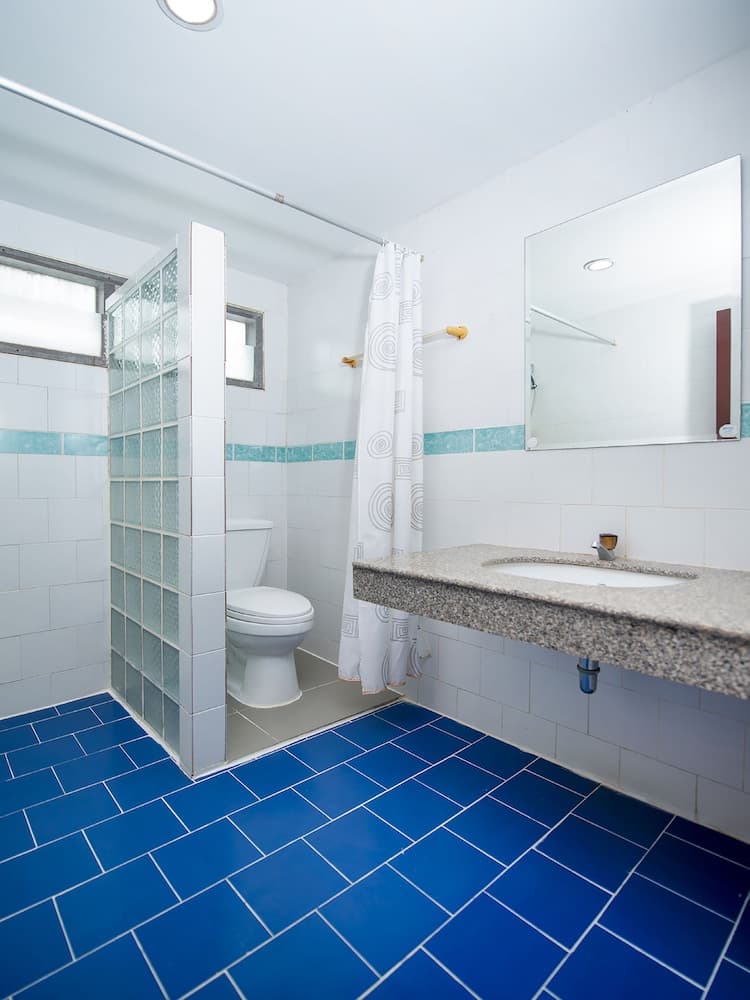 OYO 288 The Minotel Hotel photo 6