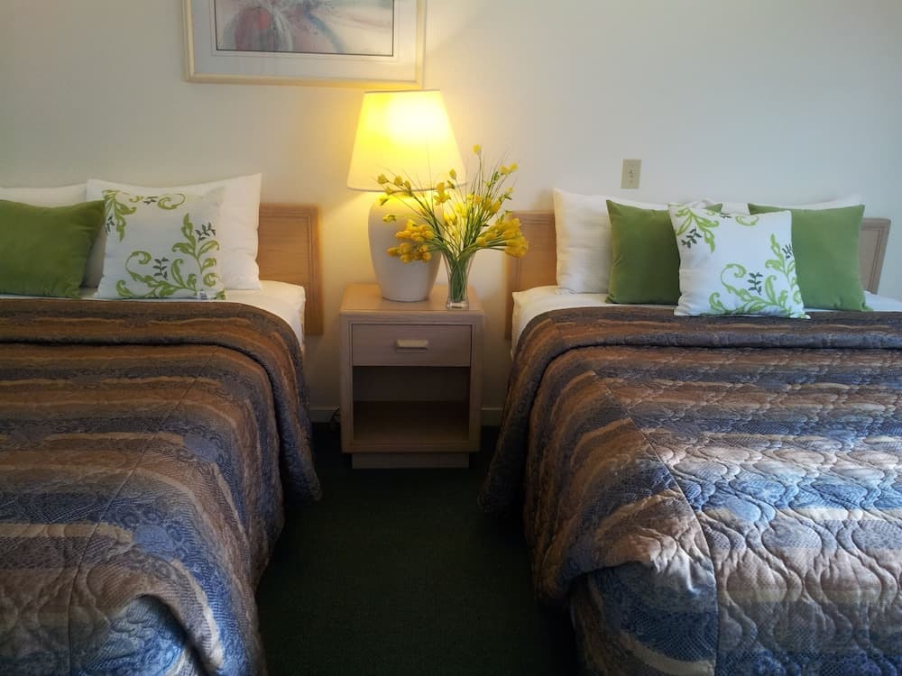 Campbell River Lodge by Riverside photo 6
