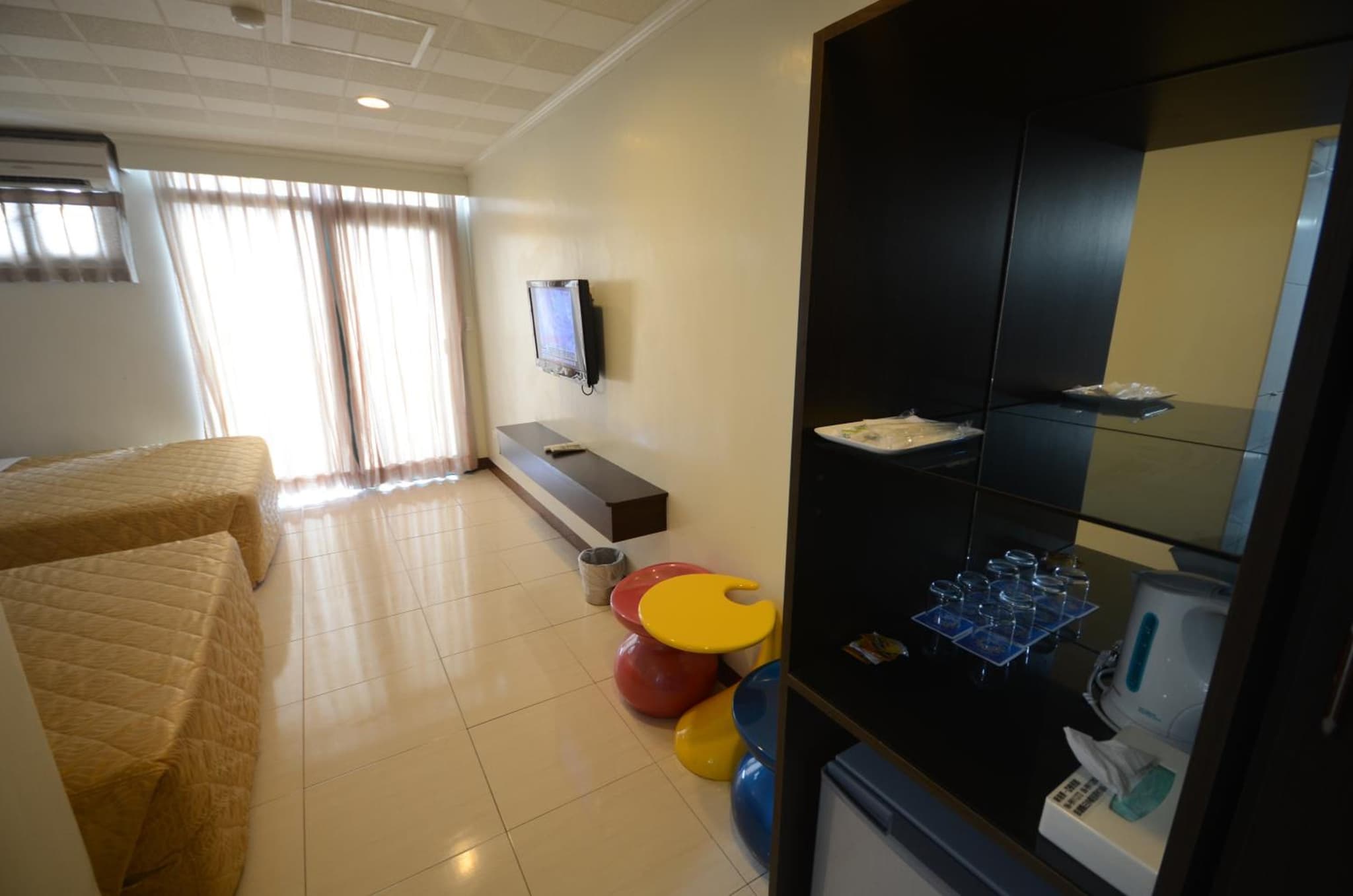 Jibei New Port View Yatai Homestay photo 9