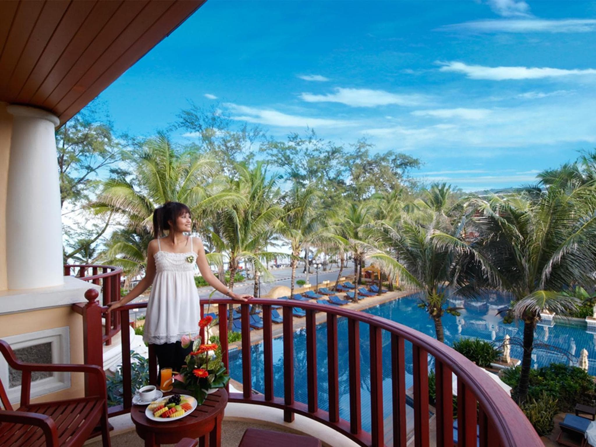 Deluxe Room with Pool View