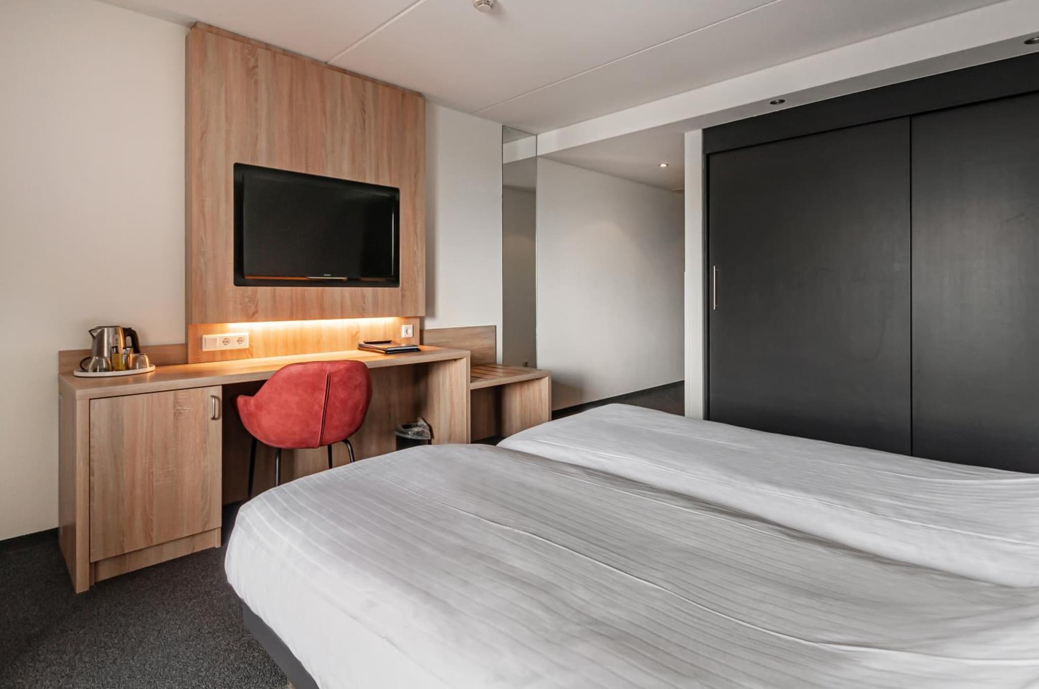 Standard Double Room with Marina View