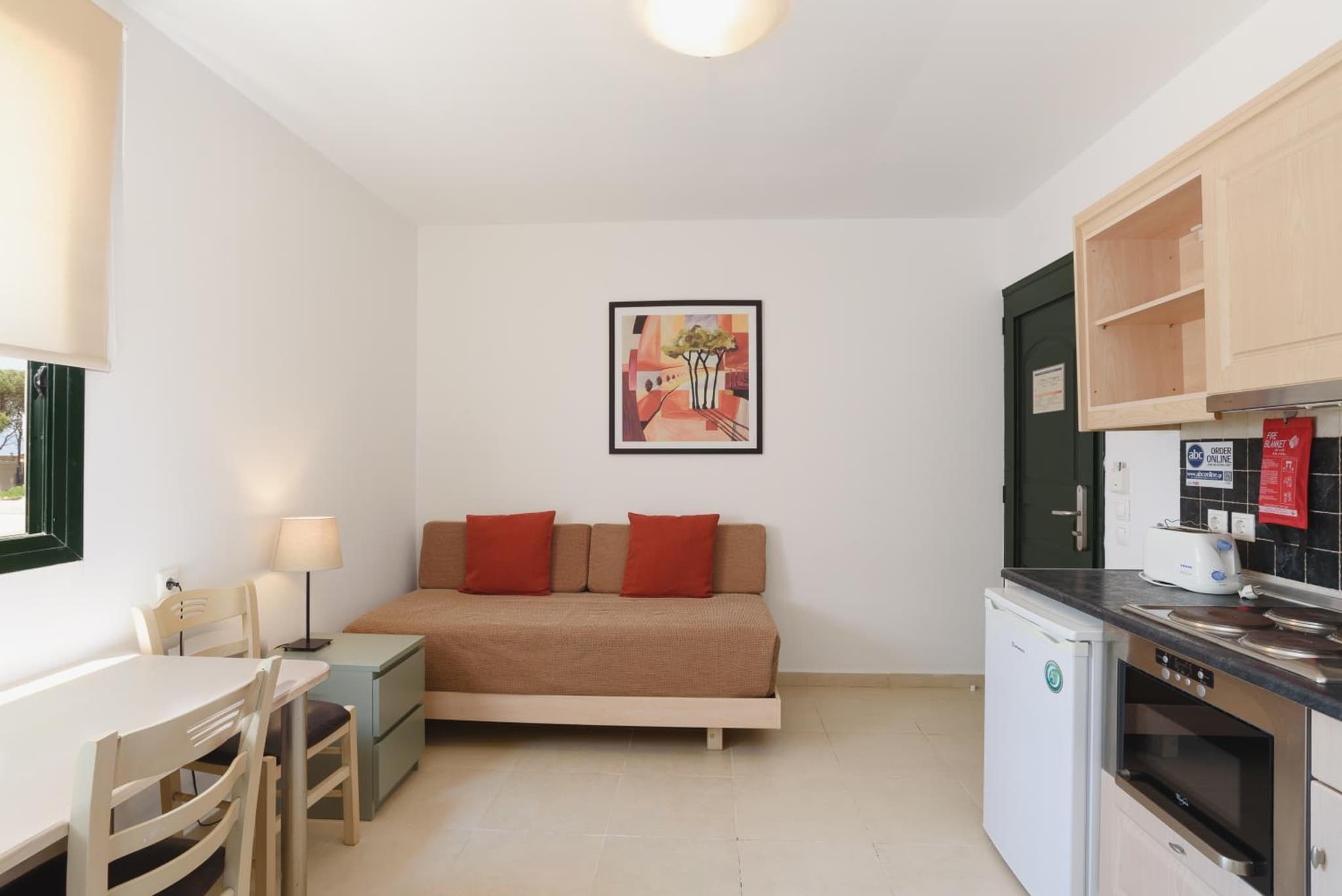 One-Bedroom Apartment (3 Adults)
