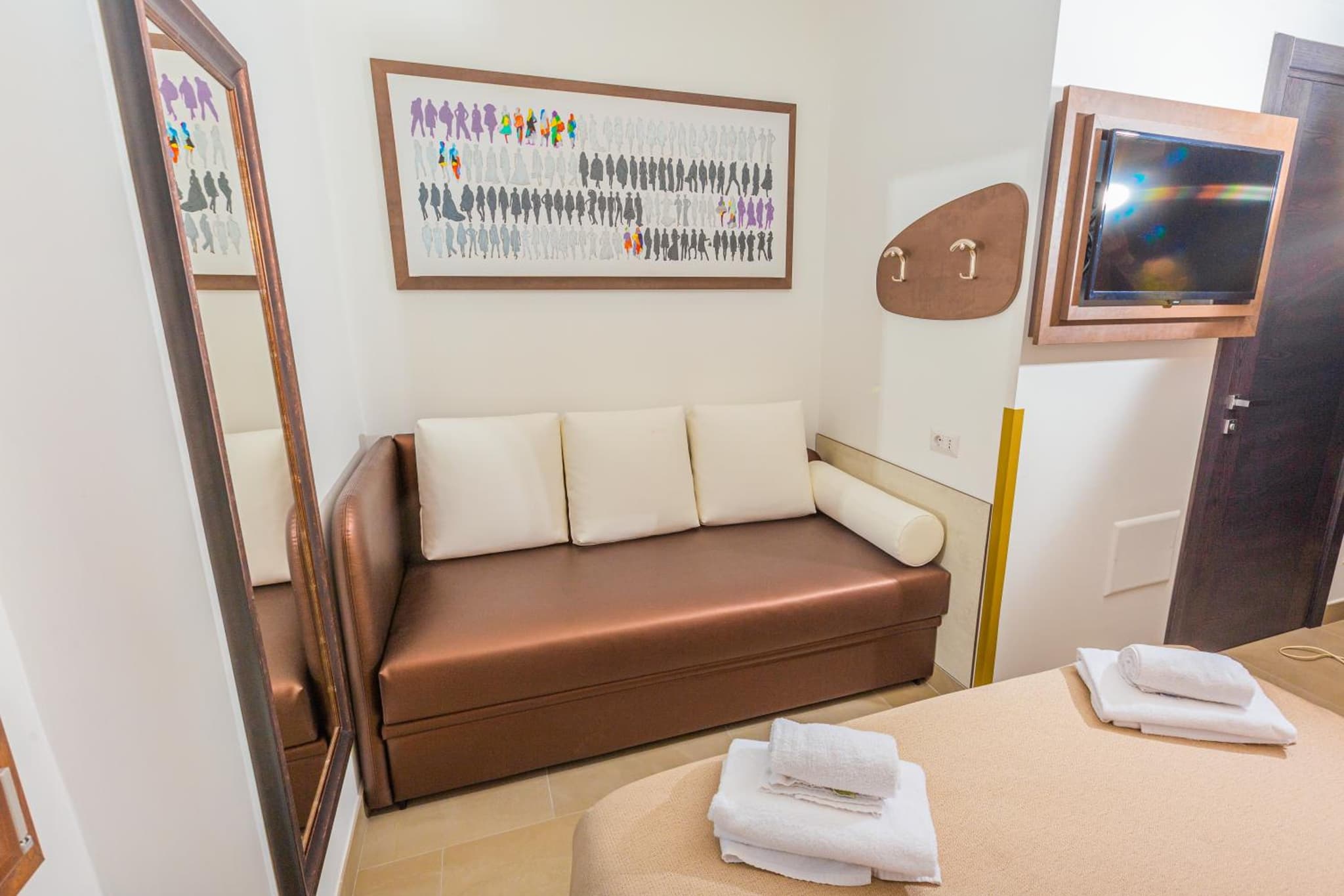 Deluxe Triple Room