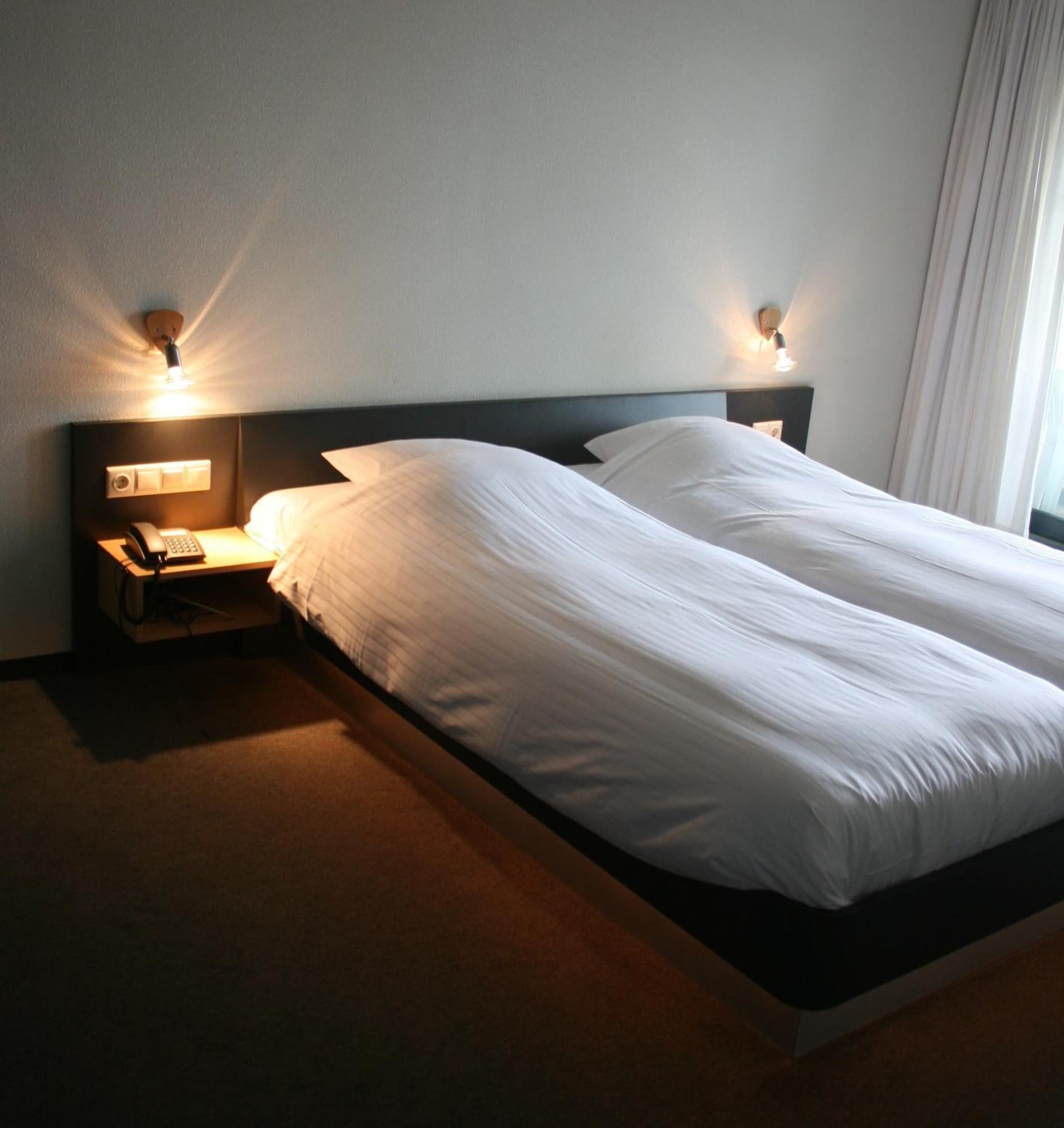 Standard Double Room with Marina View