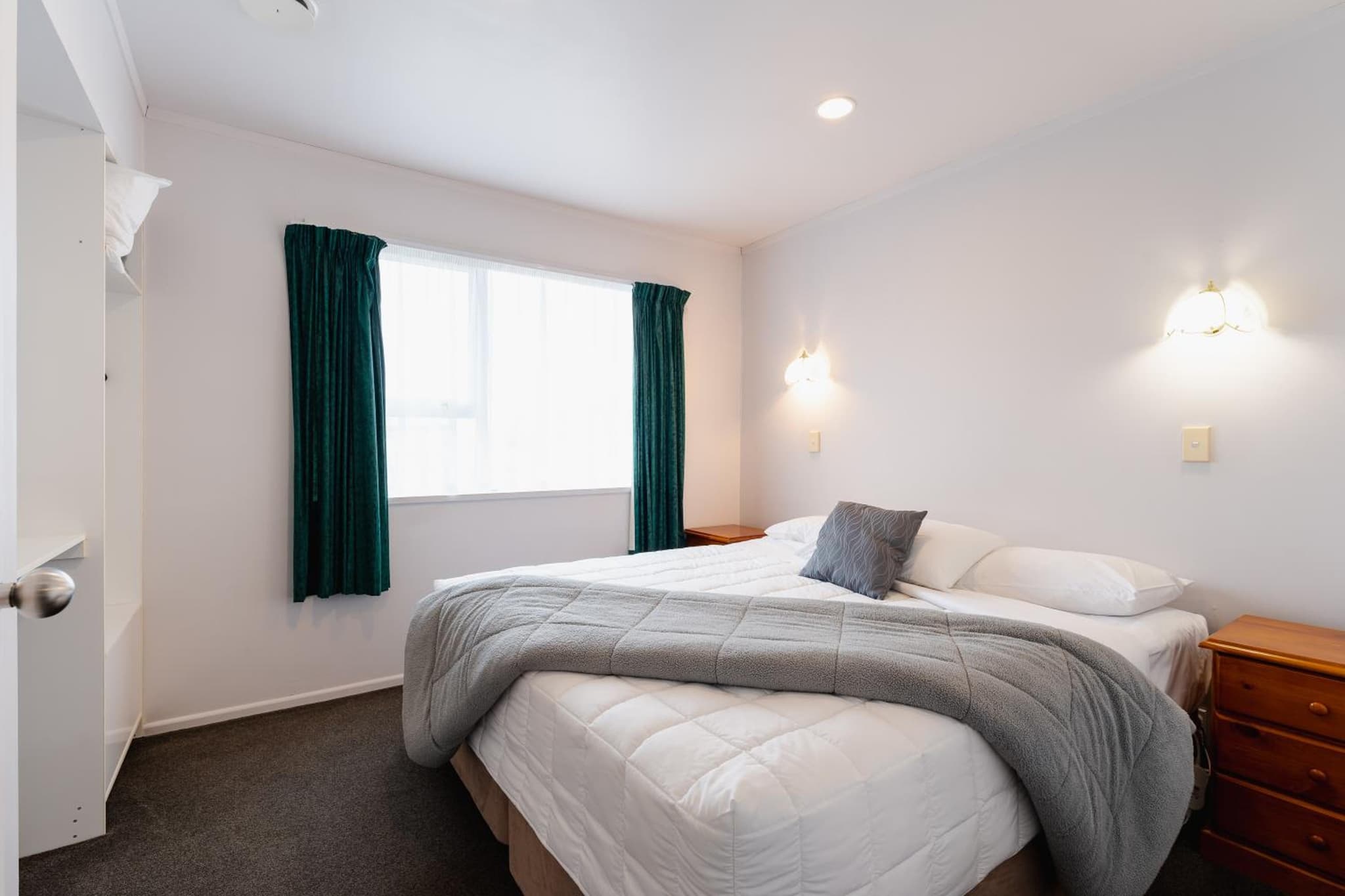 King One Bedroom Unit