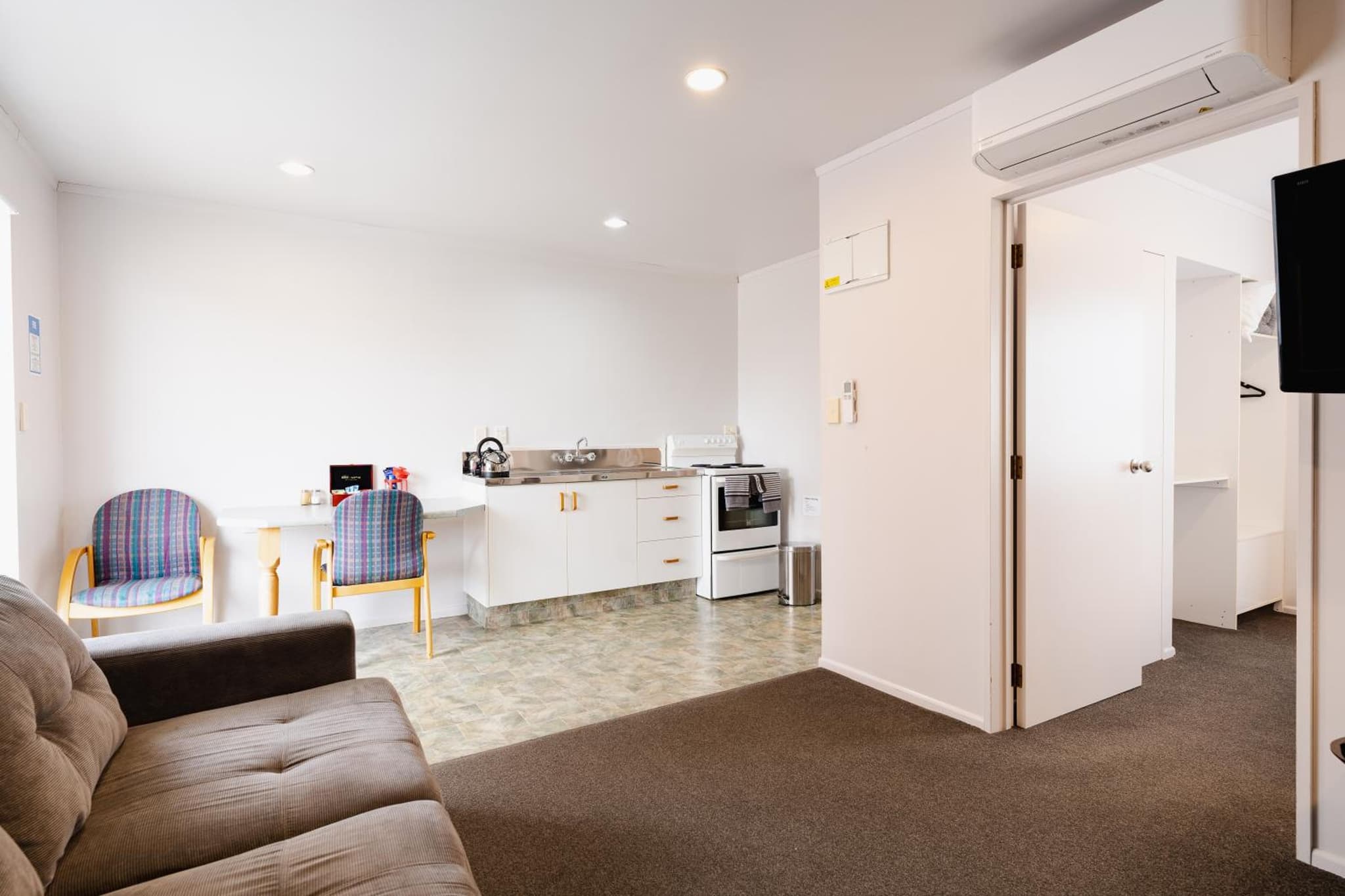 King One Bedroom Unit