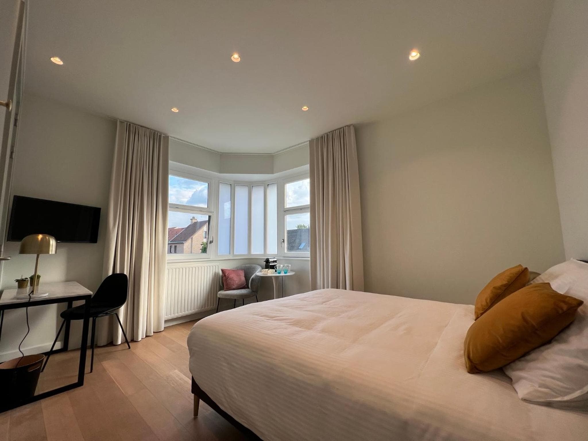Double Room with Private Bathroom
