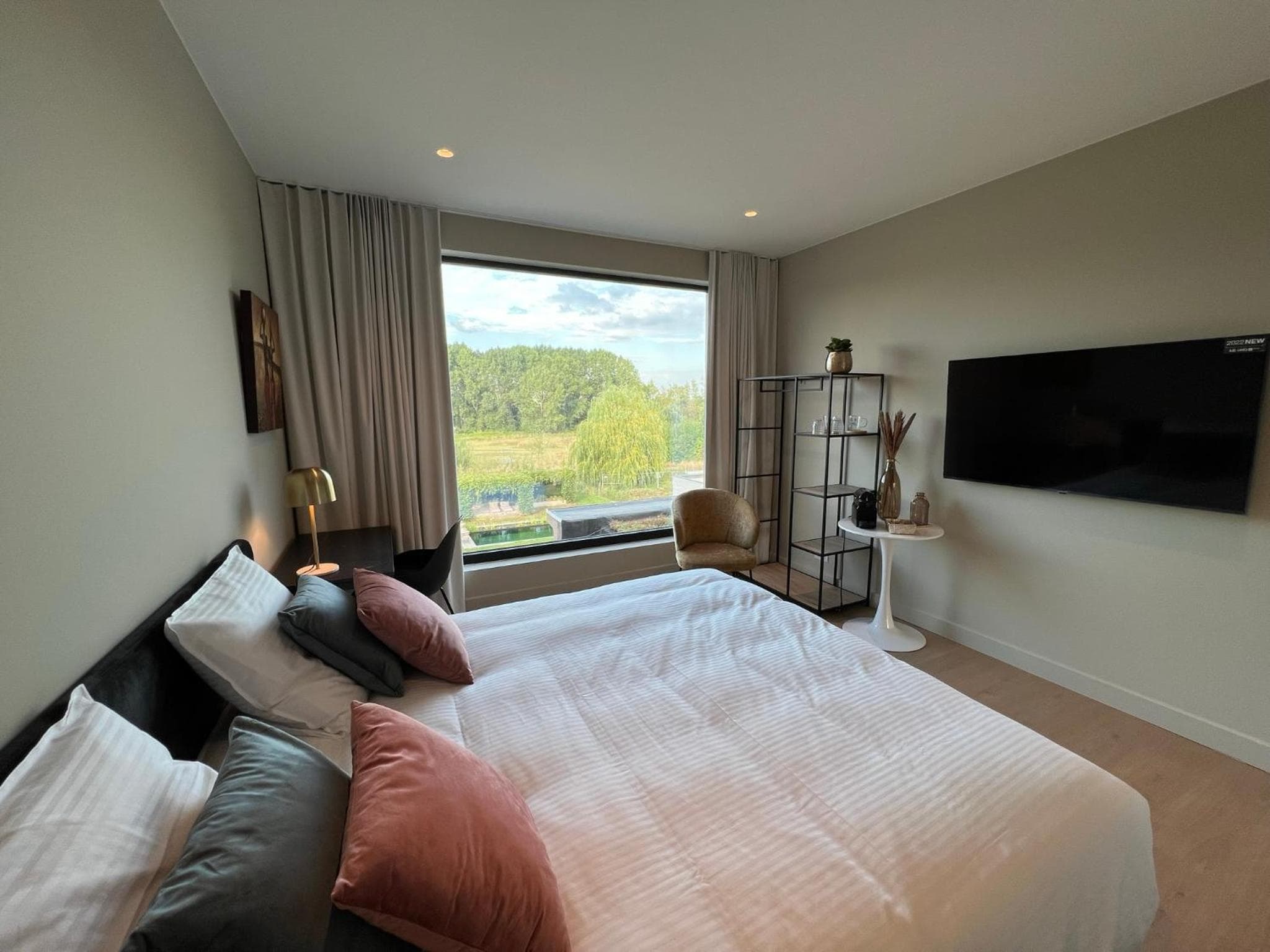 Deluxe Double Room with Bath