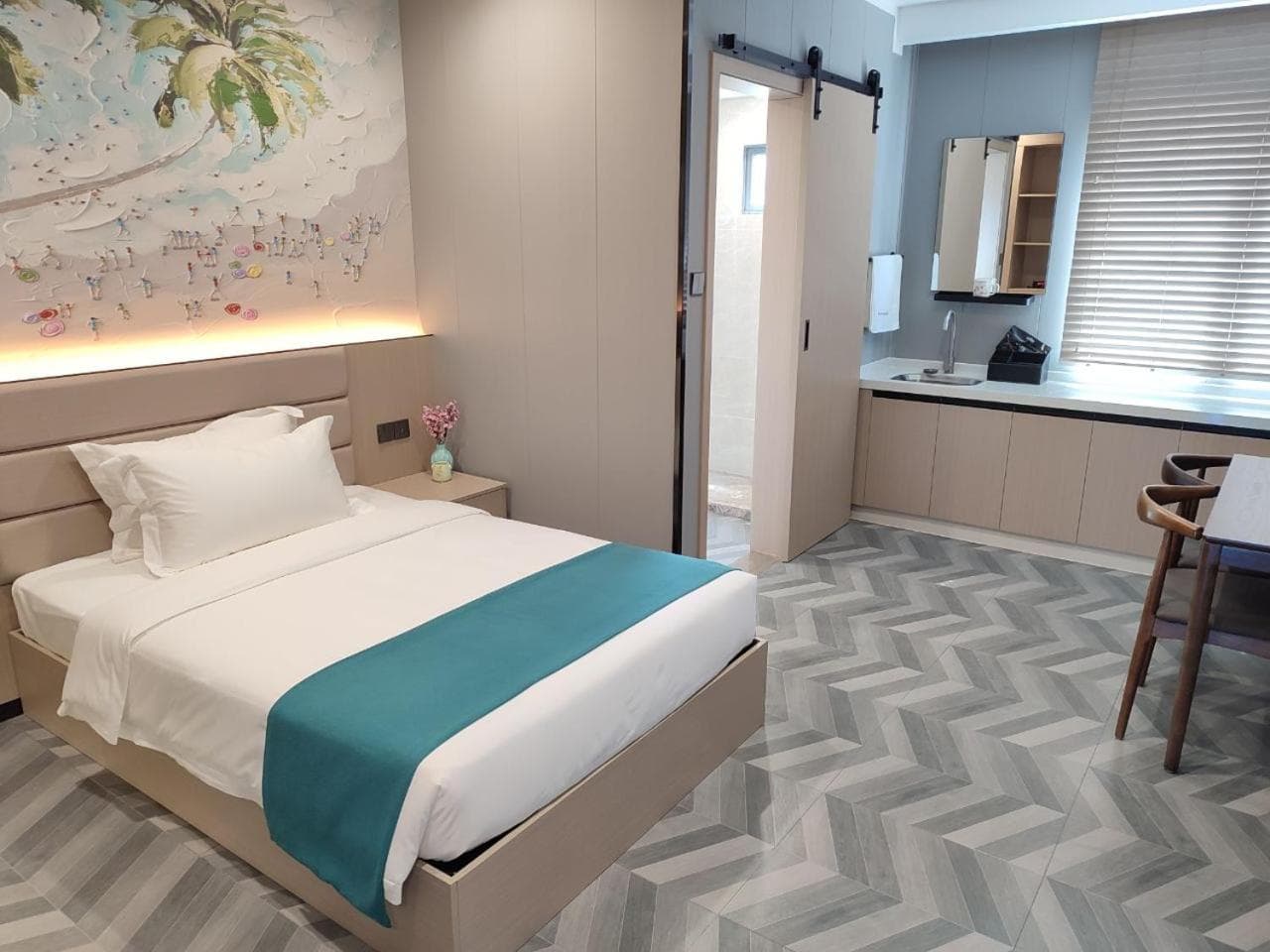 Deluxe Double or Twin Room