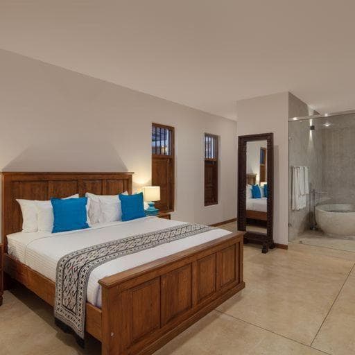 Junior Suite with Balcony