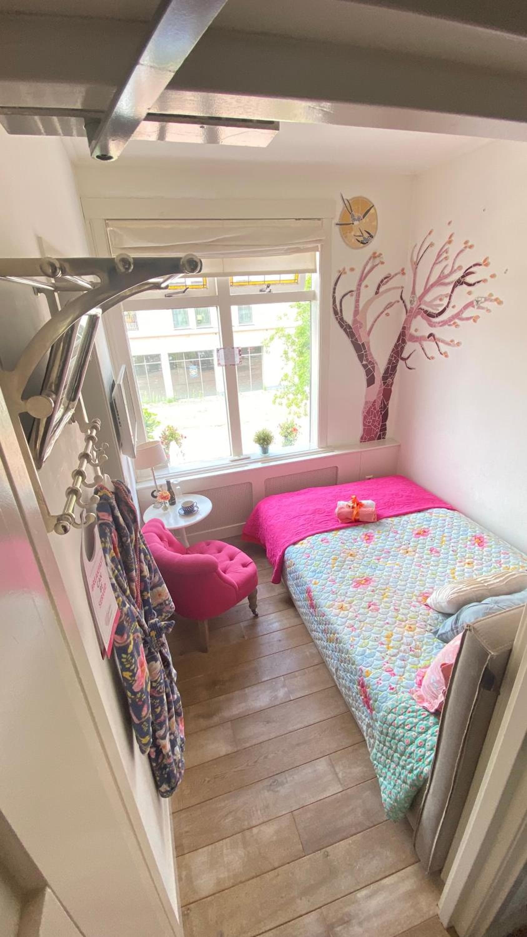 Comfort Single Room with Shower
