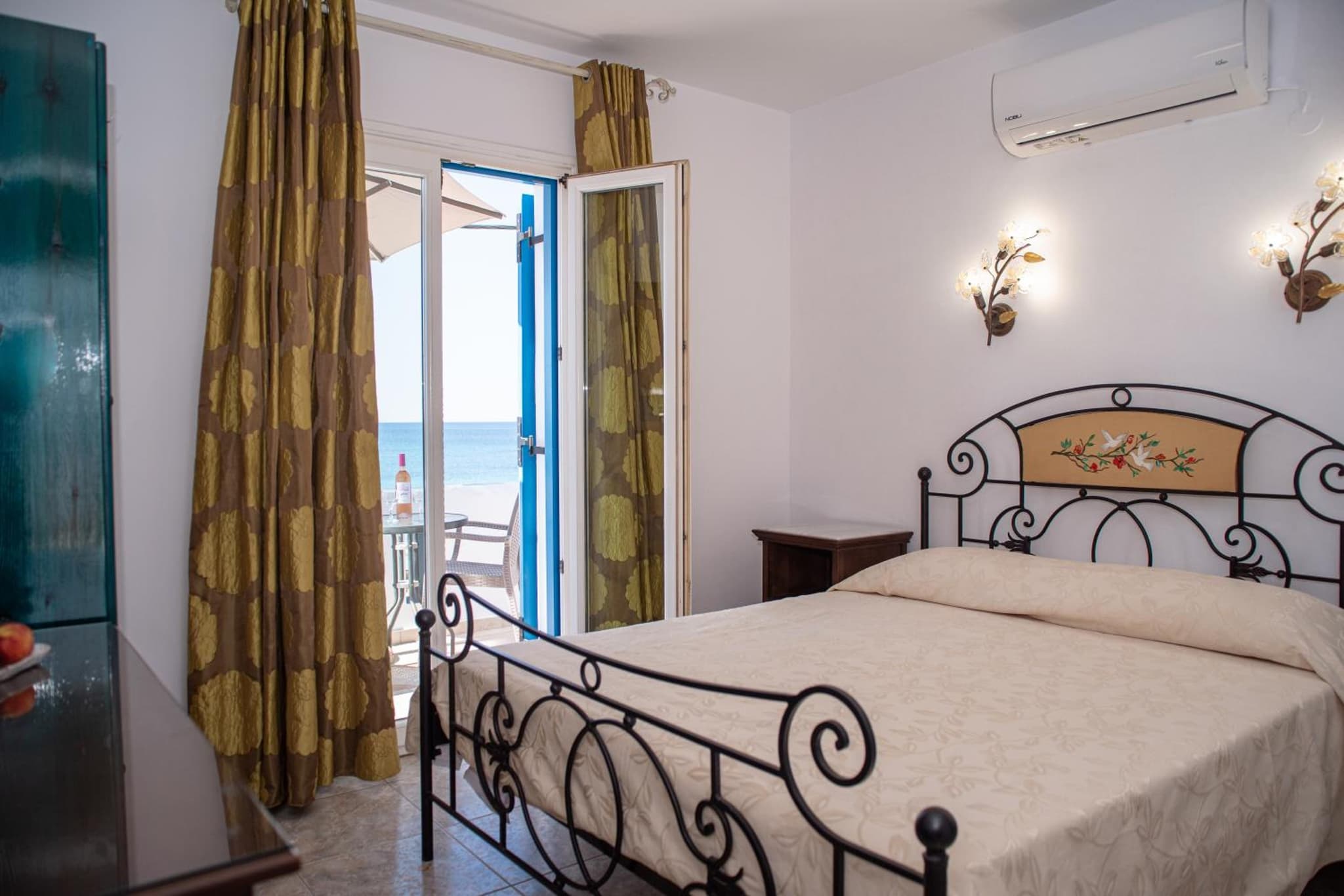 Studio (2 Adults) with Sea View