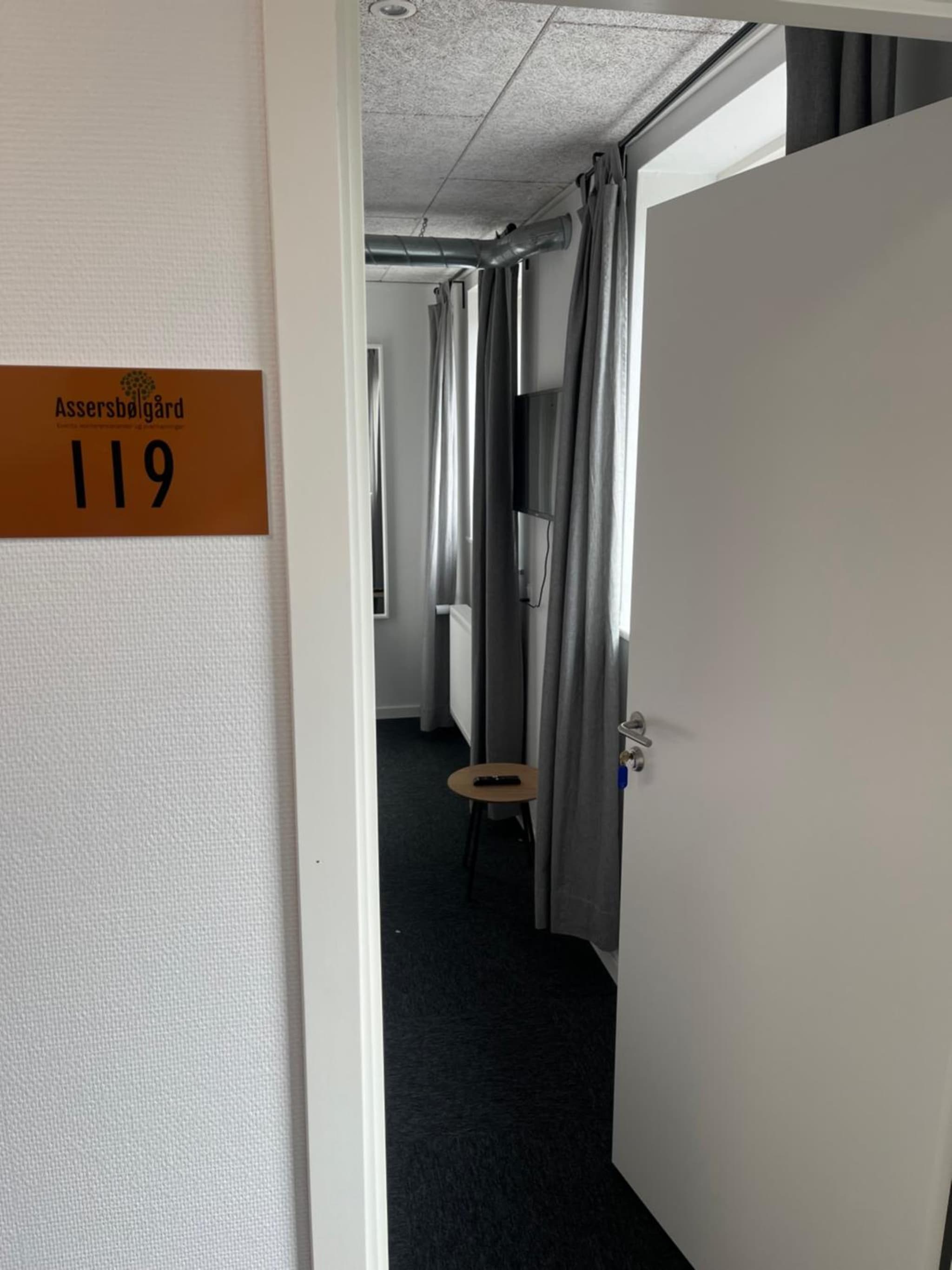 Double Or Twin Room With Private Bathroom