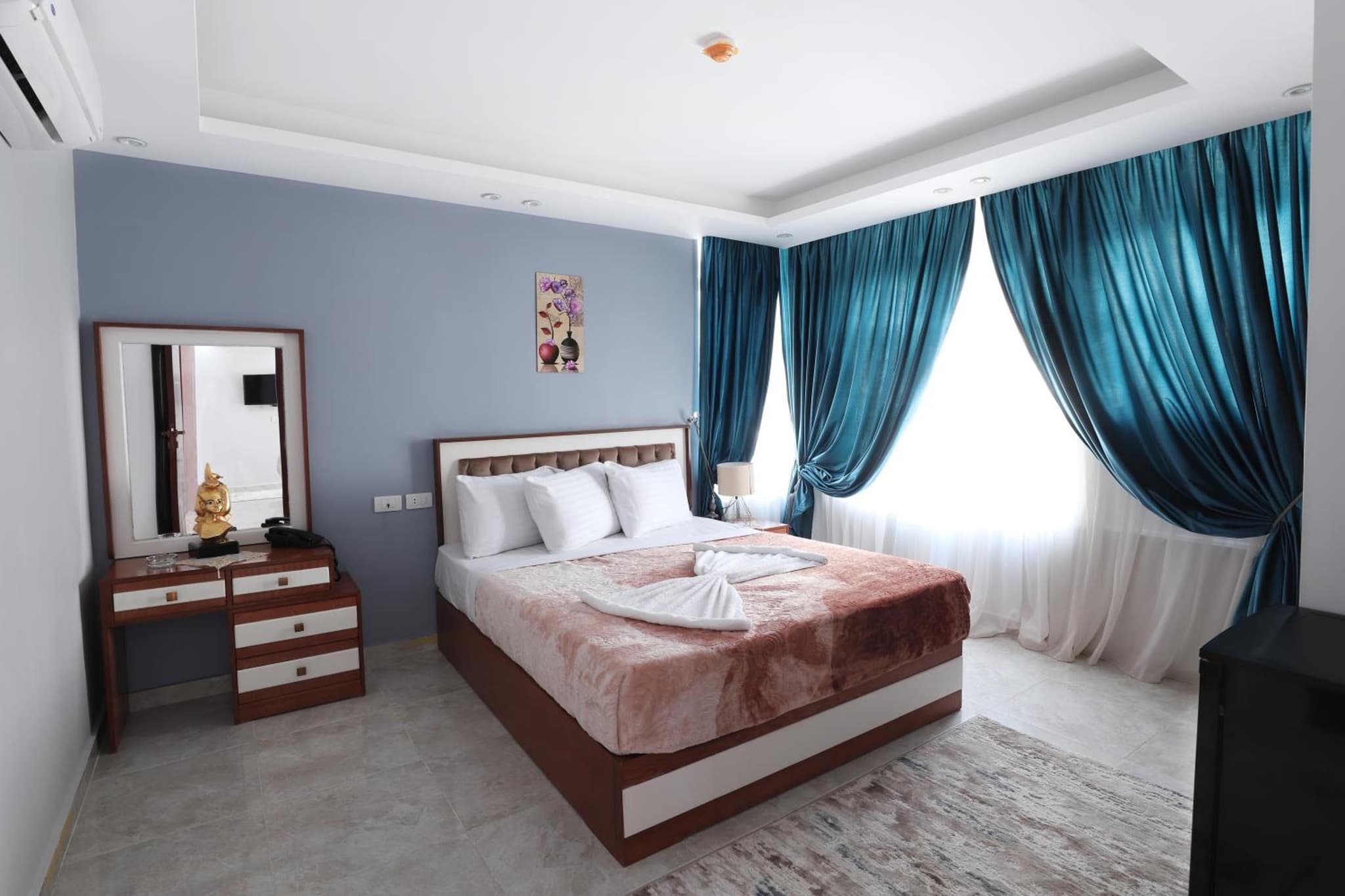 Deluxe Single Room