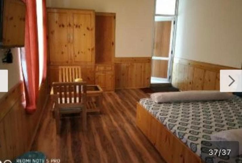Double Room with Mountain View