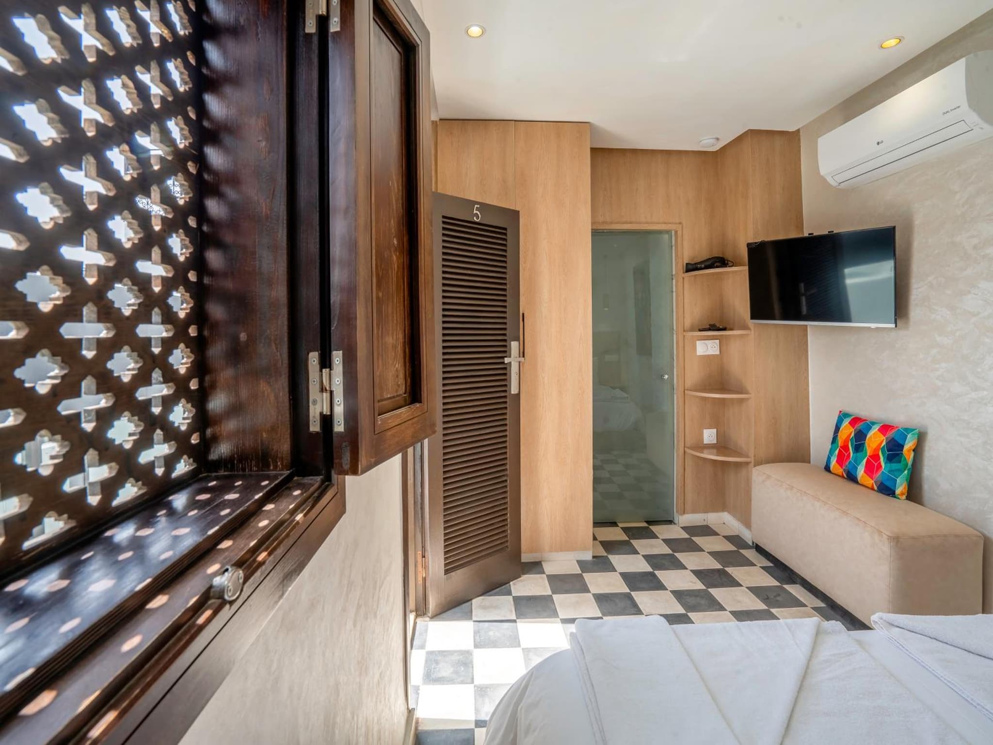 Standard King Room