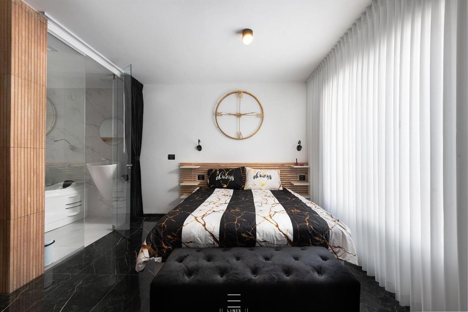 One-Bedroom Apartment With City View