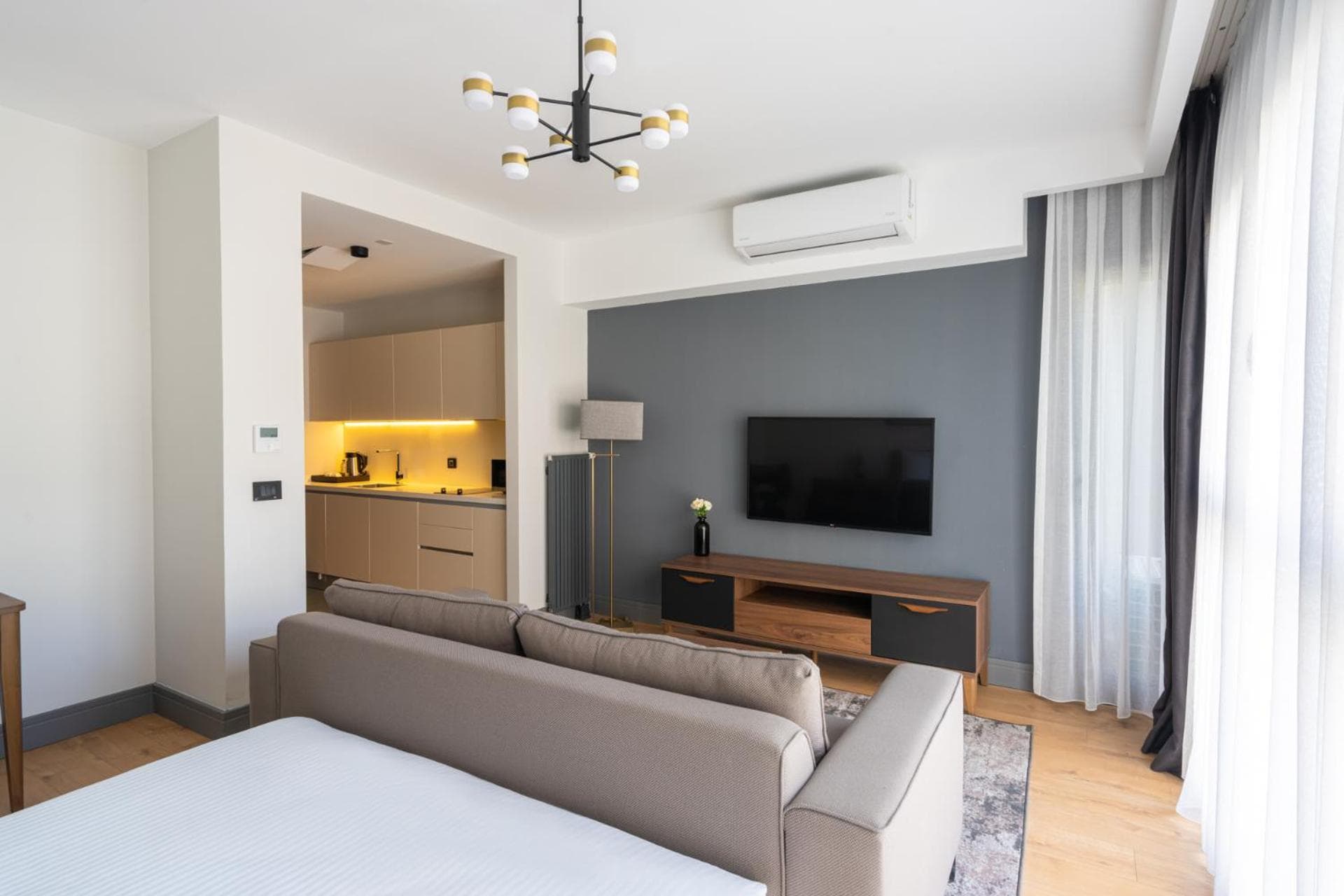 Superior Apartment