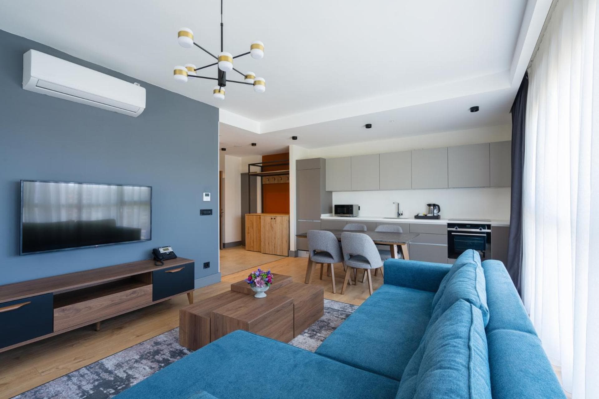 One-Bedroom Superior Apartment