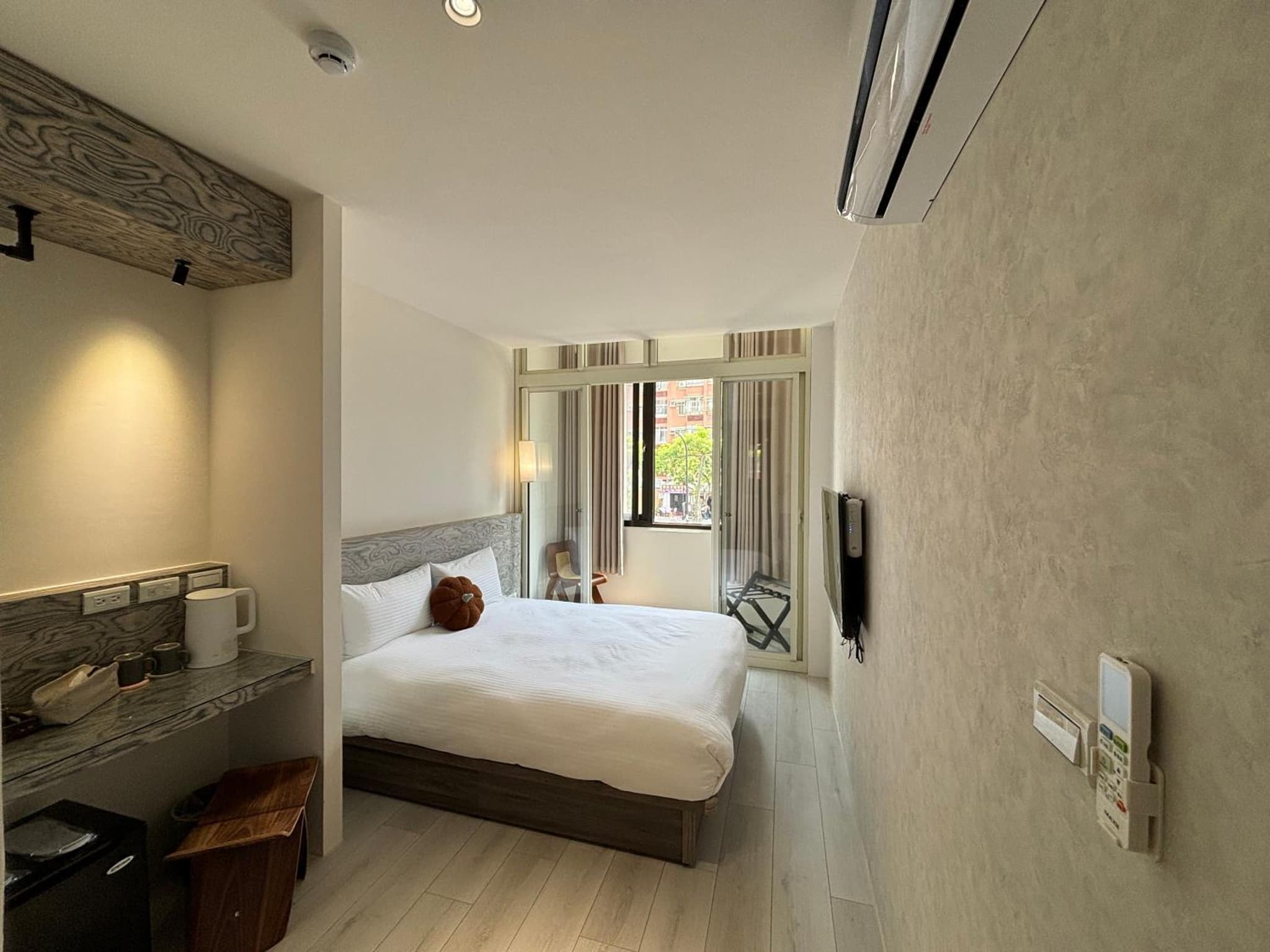 Deluxe Double Room with Balcony