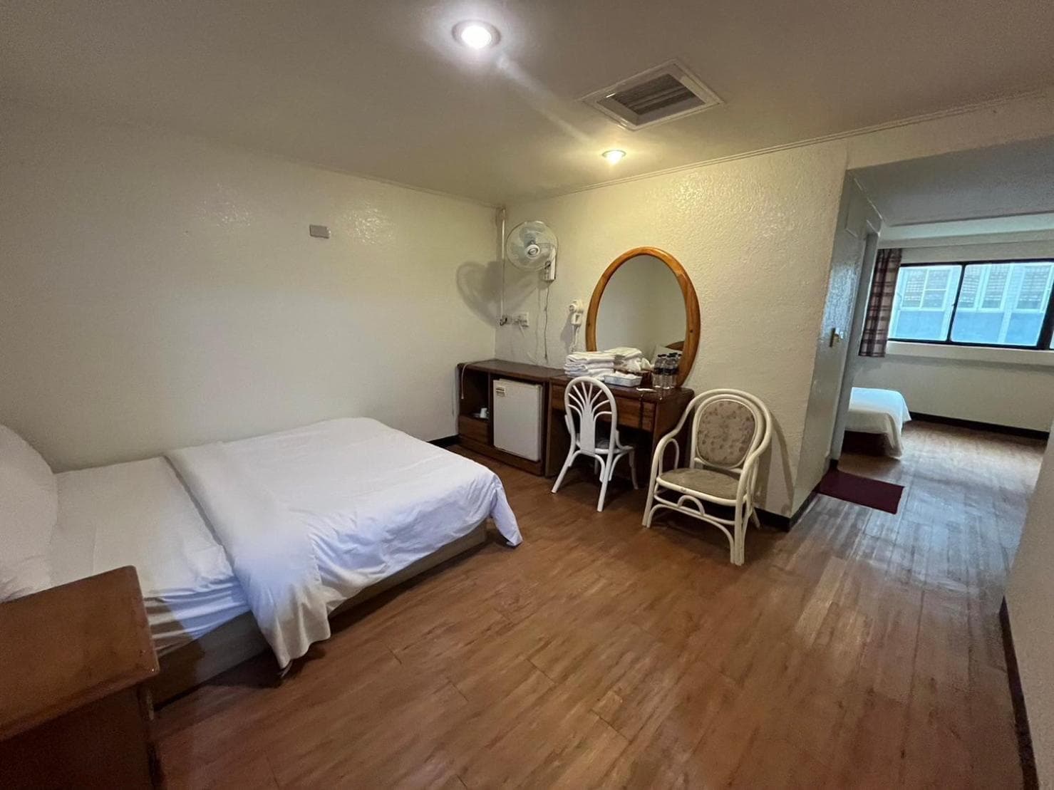 Quadruple Room with Private Bathroom