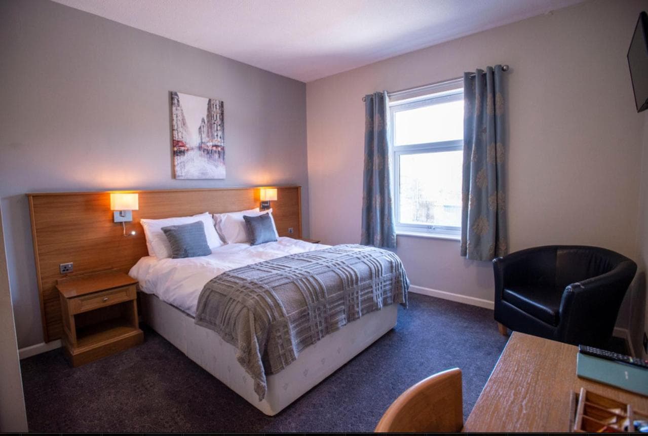 Double Room with Private Bathroom