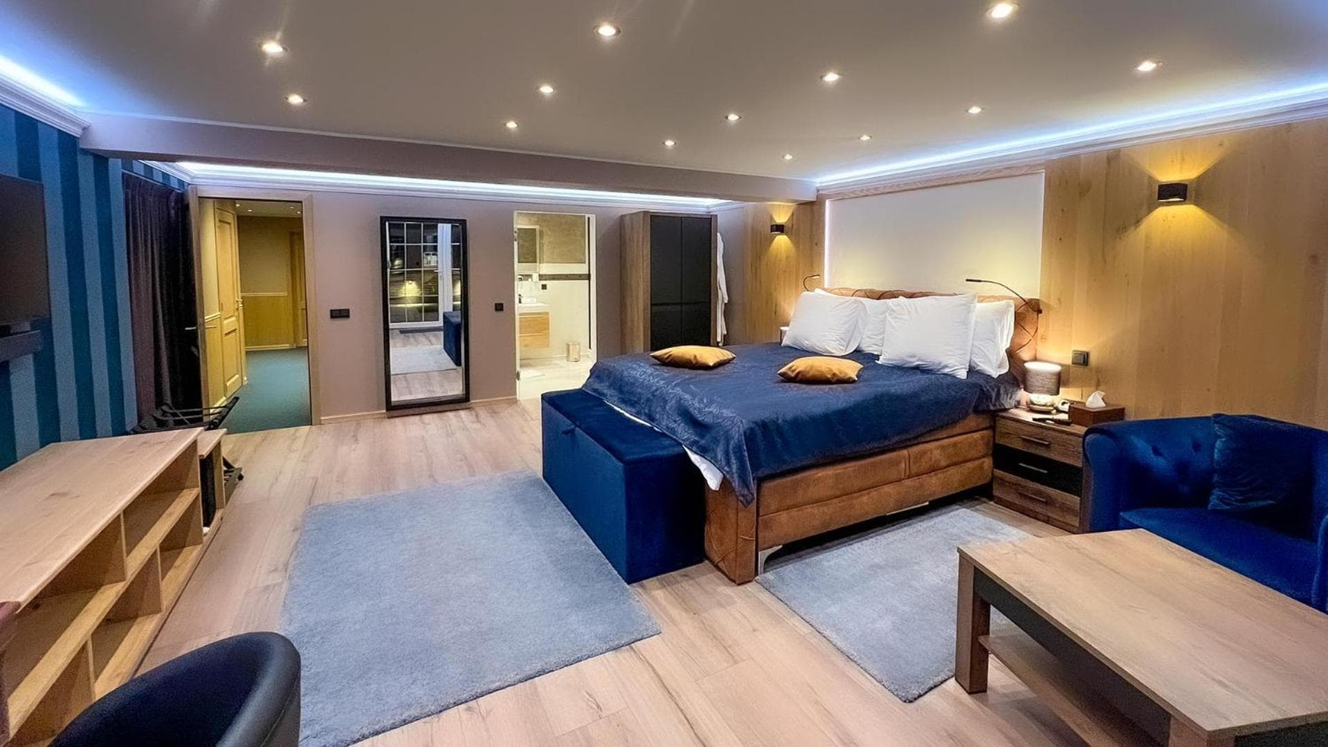 Superior Queen Room