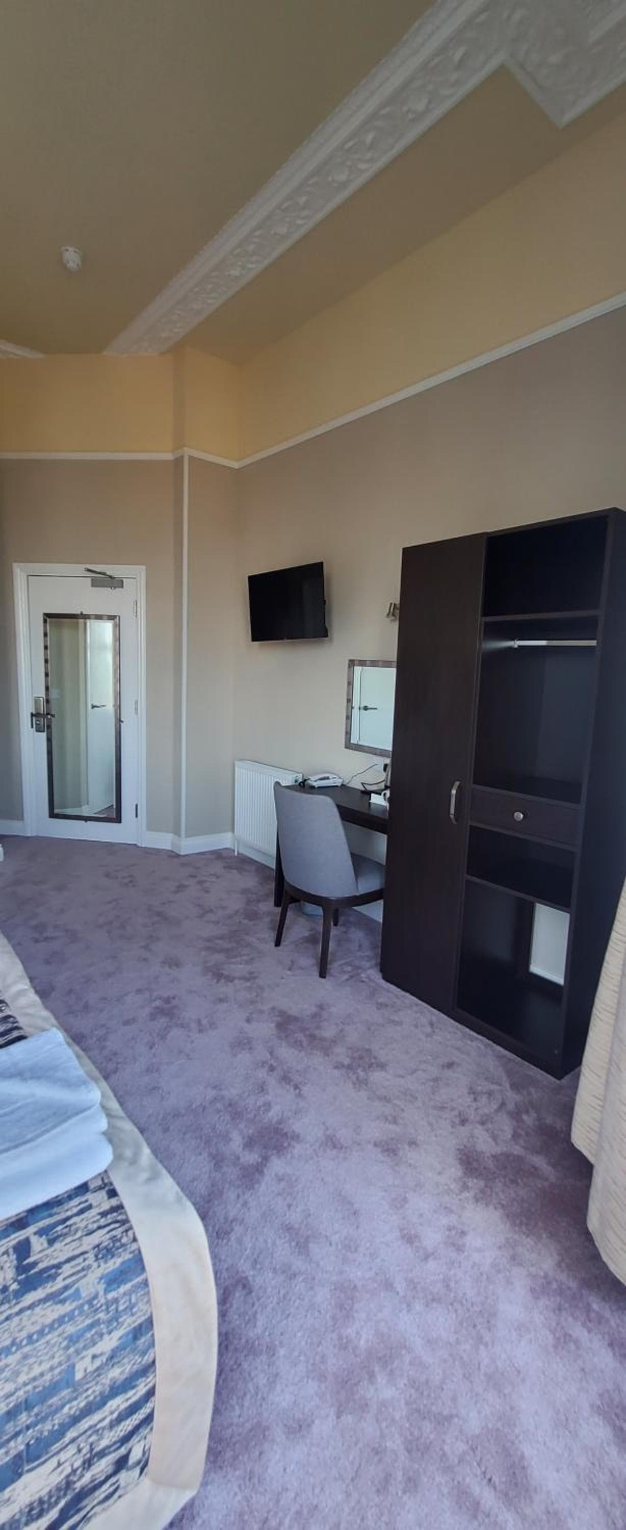 Twin Room with Sea View