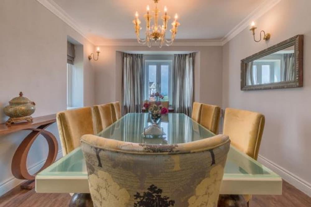 Premium Villa, 5 Bedrooms, Mountain View, Mountainside