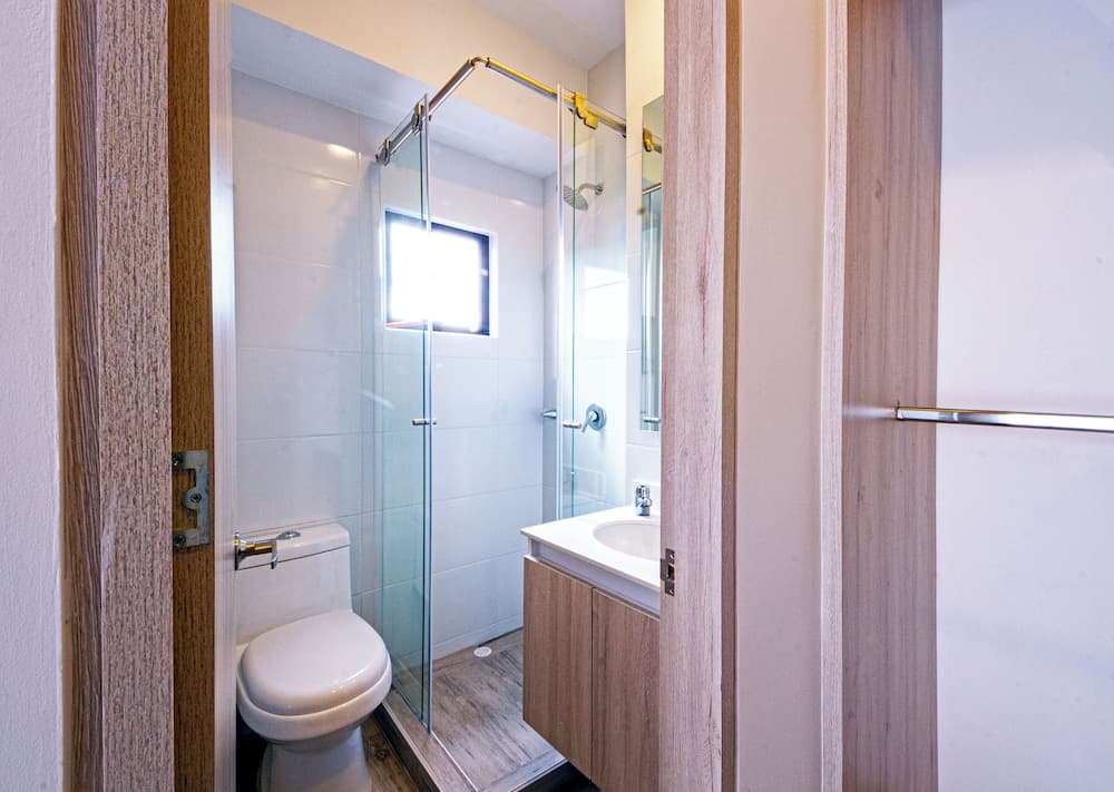 Apartment (BU06J)