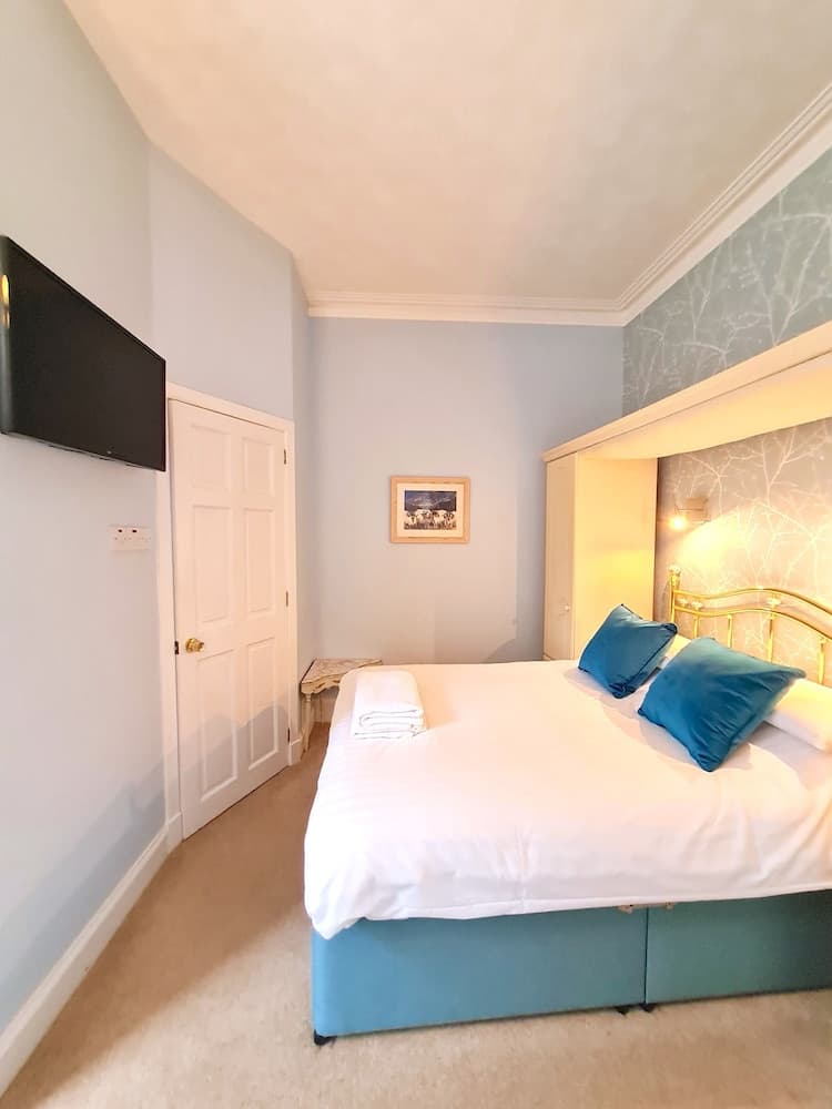 Junior Double Room (Room 4)
