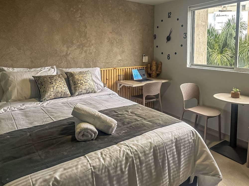 Business Studio, 1 Double Bed, Air conditioning, Garden View
