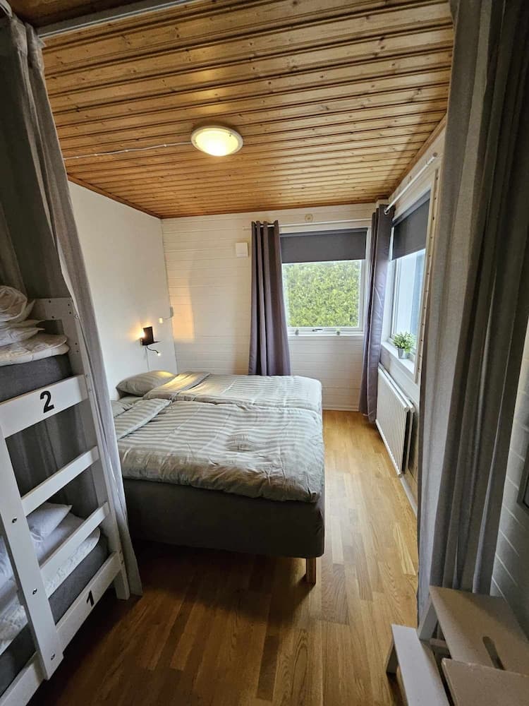 Basic Quadruple Room