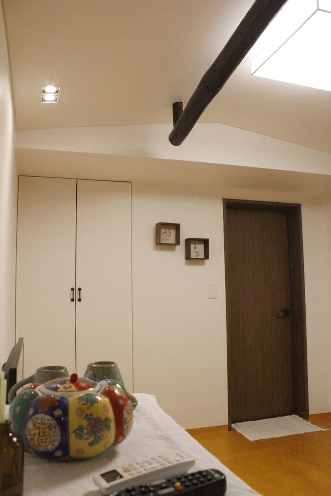 Traditional Room (Heaum)