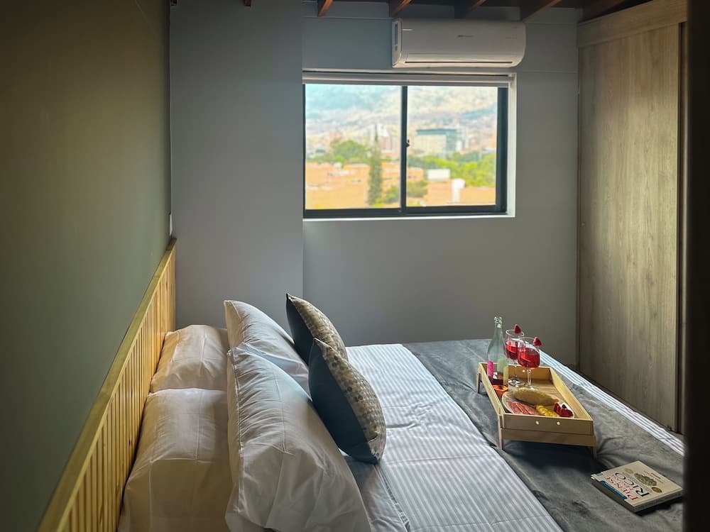 Classic Studio, 1 Double Bed, Air conditioning, City View