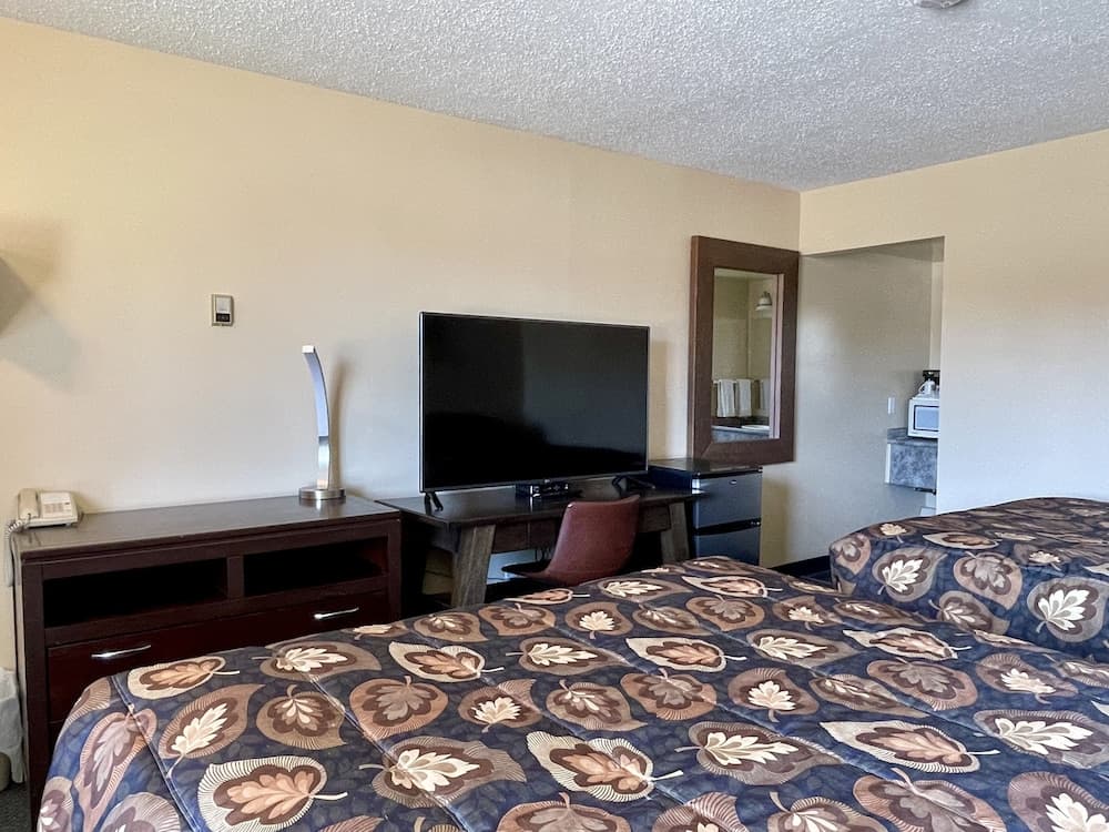 Standard Room, 2 Queen Beds