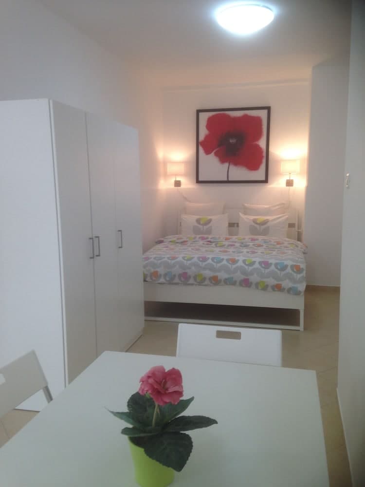 Comfort Studio Suite, City View