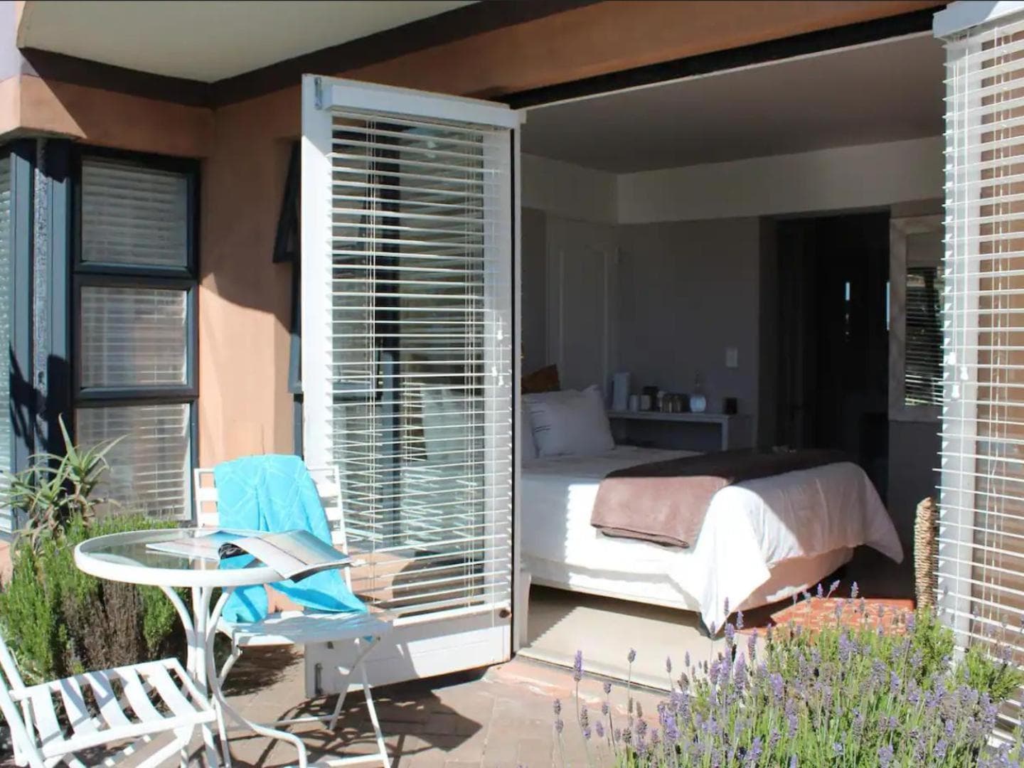 Luxury Queen Room