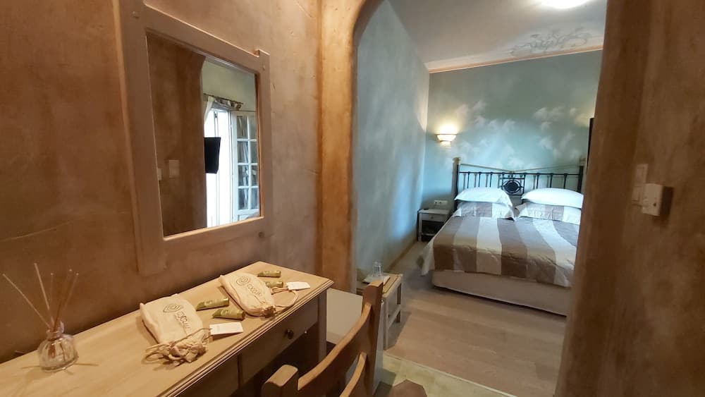Superior Triple Room, Mountain View